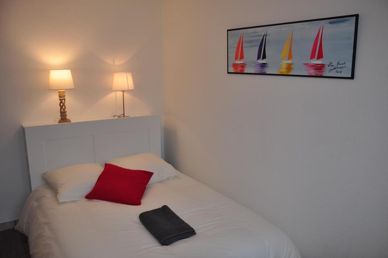 Appartement cosy refait à neuf au coeur de Saint Nazaire à 300m du front de mer Extérieur photo