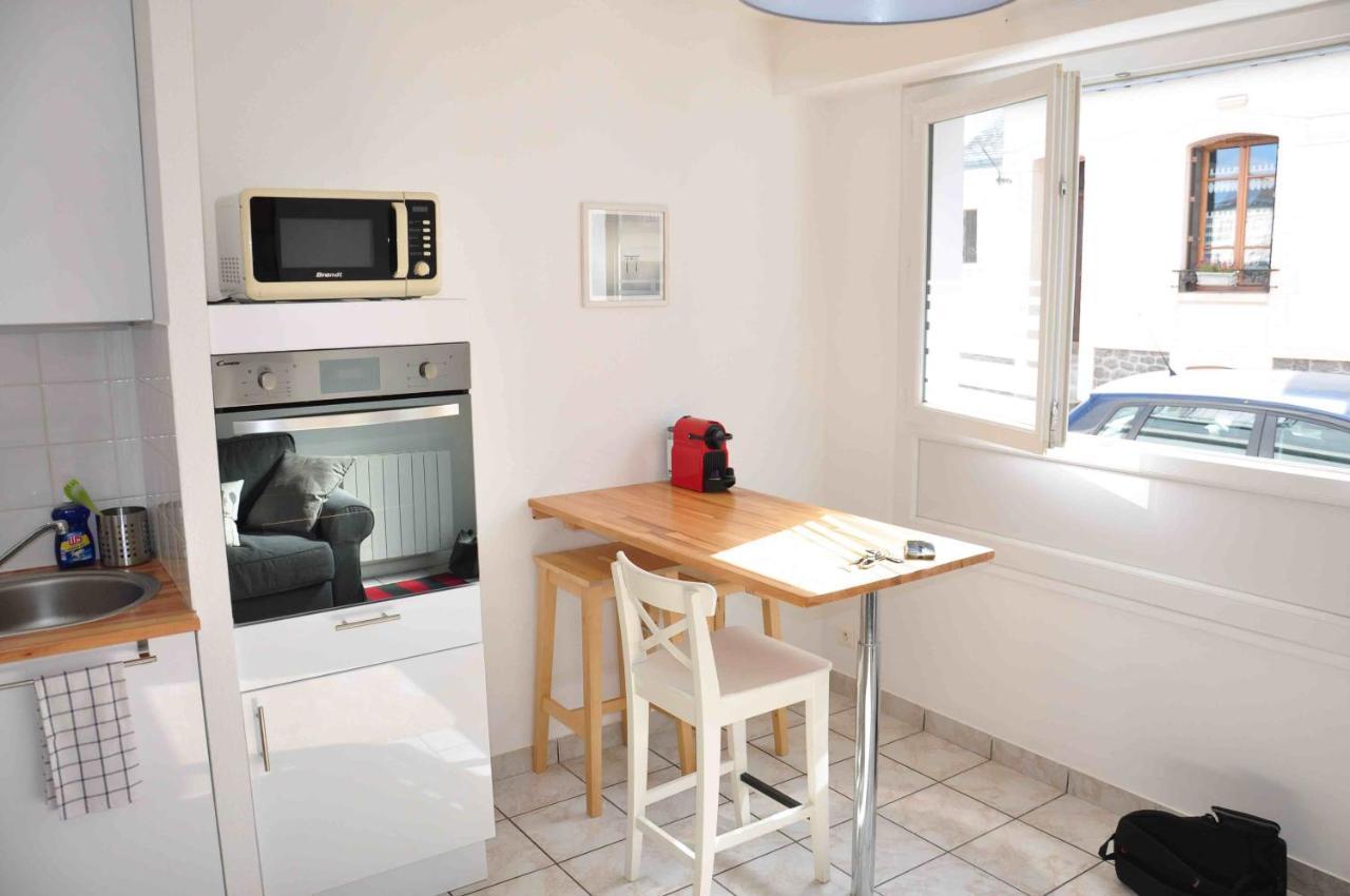Appartement cosy refait à neuf au coeur de Saint Nazaire à 300m du front de mer Extérieur photo